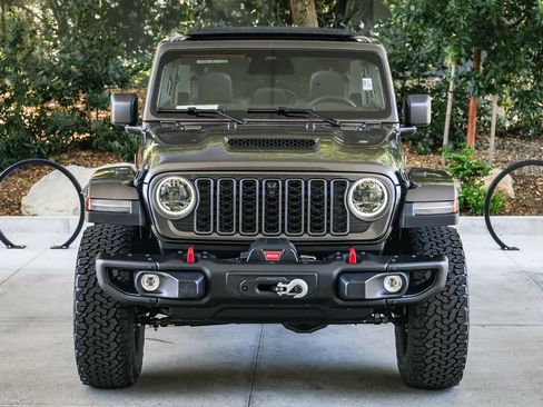 New 2026 Jeep Wrangler Unlimited Rubicon image 2