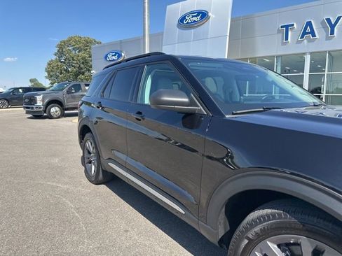 Used 2025 Ford Explorer Active w/ Active Comfort Package AWD/4WD image 6