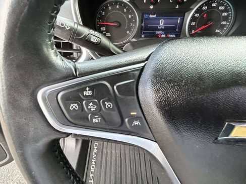 Used 2020 Chevrolet Equinox LT FWD image 7
