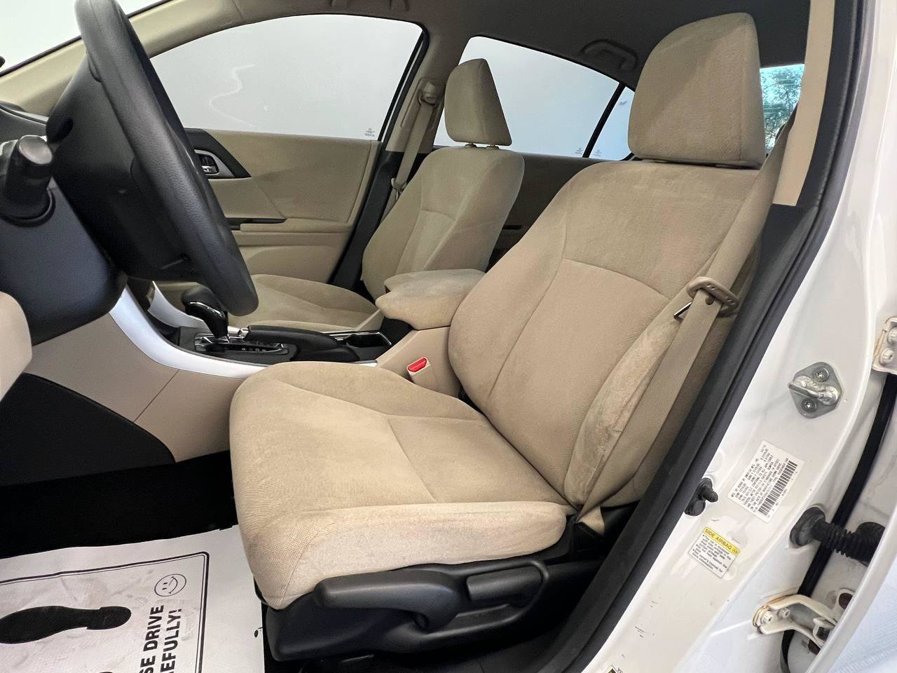 Used 2013 Honda Accord LX image 8