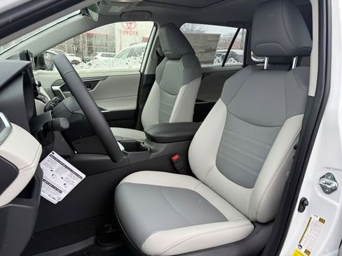 New 2025 Toyota RAV4 XLE Premium image 7