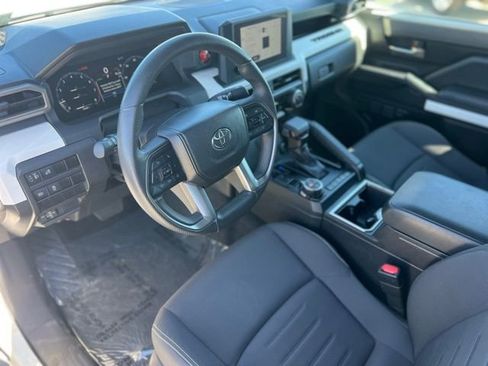 Certified 2024 Toyota Tacoma TRD Off-Road image 15