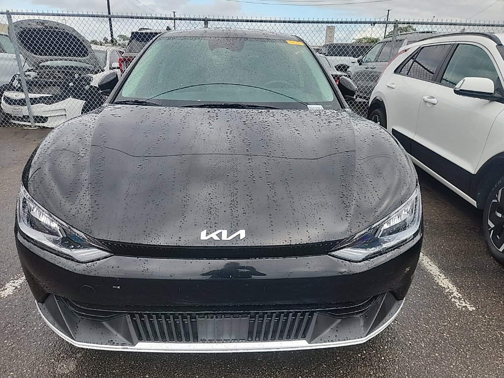 Used 2024 Kia EV6 Light RWD image 2
