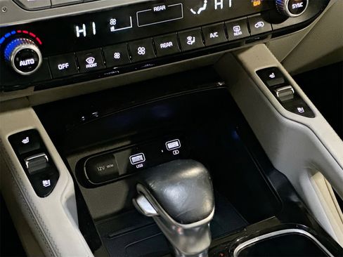 Used 2021 Kia Telluride SX w/ Nightfall Edition Package image 21