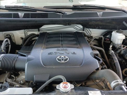 Used 2021 Toyota Tundra SR5 AWD/4WD image 13