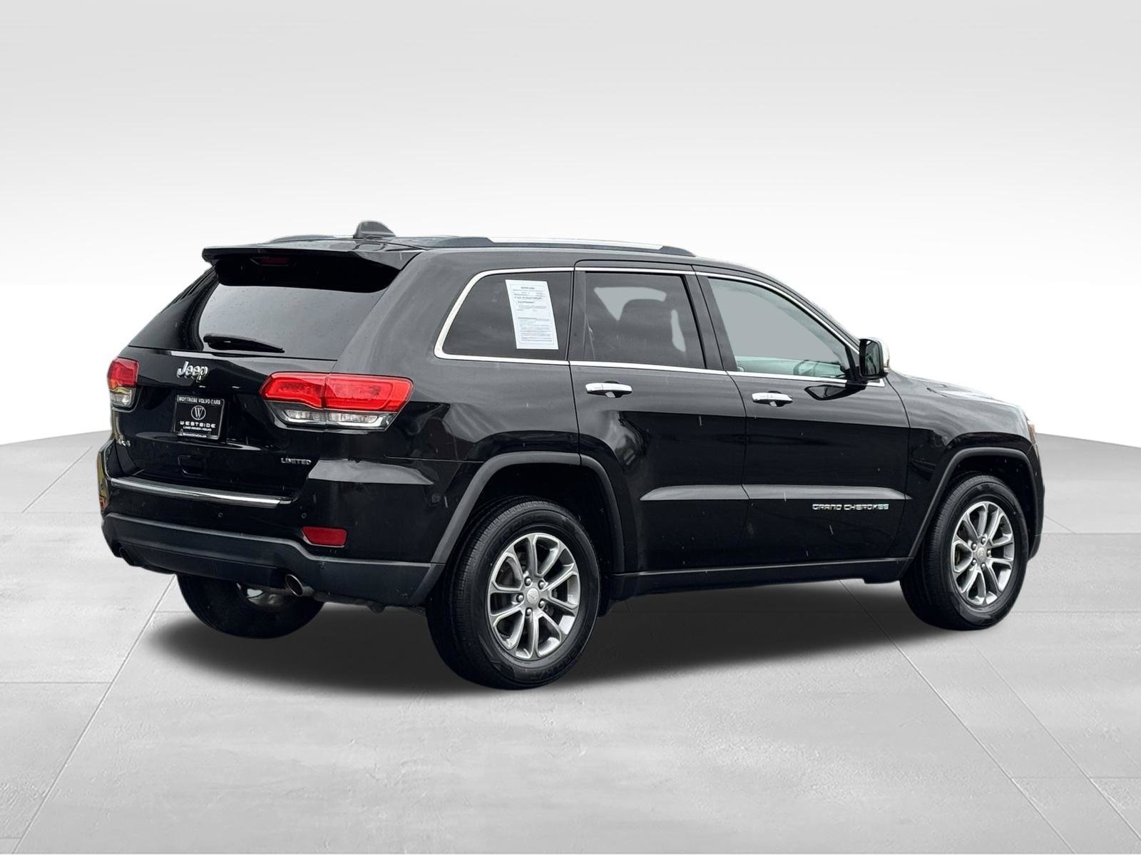 Used 2014 Jeep Grand Cherokee Limited w/ Luxury Group II AWD/4WD image 4