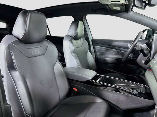 Certified 2023 Volkswagen ID.4 Pro S AWD/4WD image 31