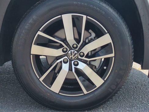 Used 2022 Volkswagen Atlas SE image 12