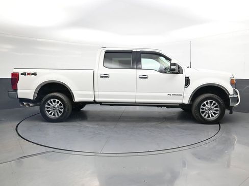 Used 2021 Ford F250 Lariat w/ Lariat Ultimate Package AWD/4WD image 4