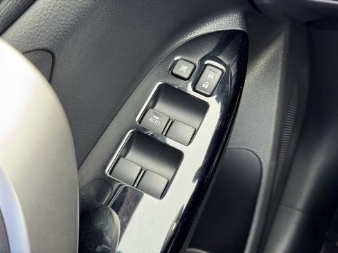 New 2026 Mitsubishi Eclipse Cross LE image 18