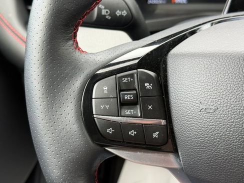 Certified 2025 Ford Explorer ST-Line w/ Premium Package image 44