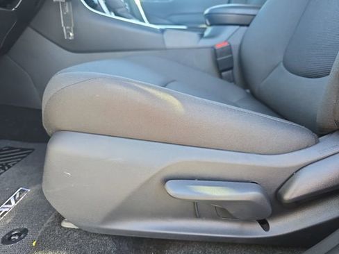 New 2025 Toyota RAV4 LE image 27