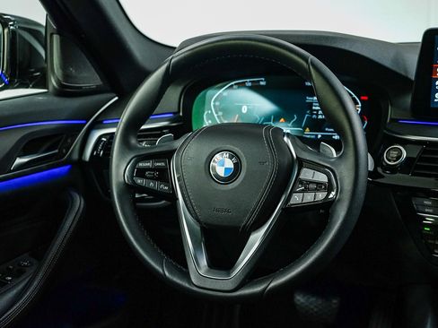 Used 2023 BMW 540i w/ Premium Package RWD image 15