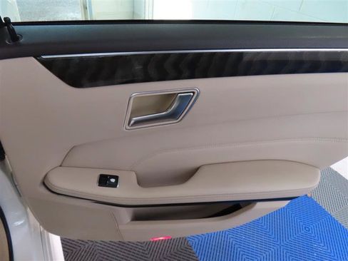 Used 2015 Mercedes-Benz E 350 Sedan w/ Premium 1 Package image 35