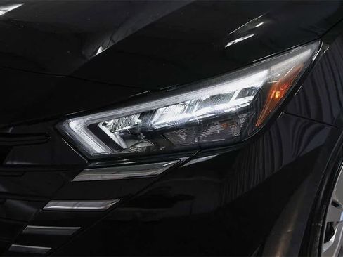 New 2025 Nissan Versa S image 14