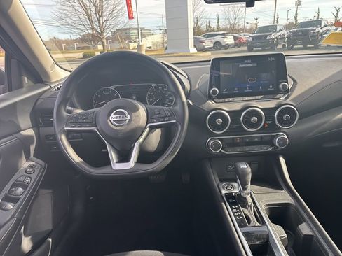 Used 2023 Nissan Sentra SV FWD image 24