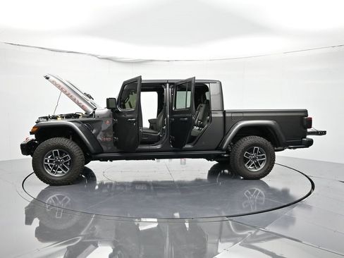 New 2025 Jeep Gladiator Mojave image 49