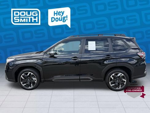 Used 2025 Subaru Forester Limited AWD/4WD image 2