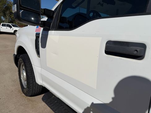 Used 2017 Ford F250 XL w/ Power Equipment Group image 11