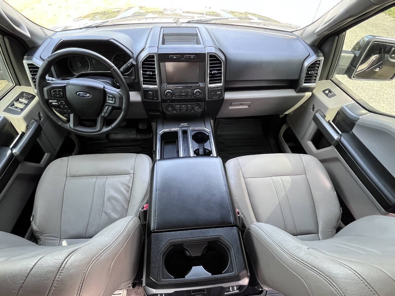 Used 2015 Ford F150 XLT w/ Equipment Group 302A Luxury AWD/4WD image 27