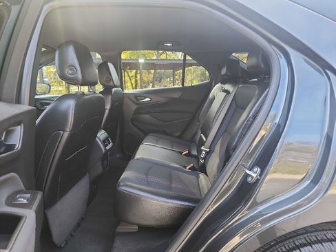 Used 2023 Chevrolet Equinox RS image 30