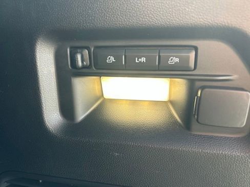 Used 2023 Ford Explorer ST w/ Equipment Group 401A AWD/4WD image 28