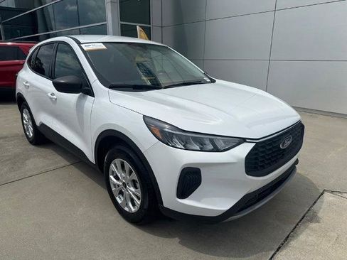 Certified 2025 Ford Escape Active FWD image 1
