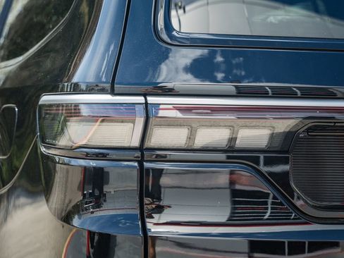 New 2026 Jeep Grand Wagoneer 4WD image 7