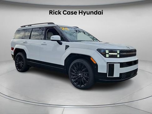 Certified 2024 Hyundai Santa Fe Calligraphy image 9