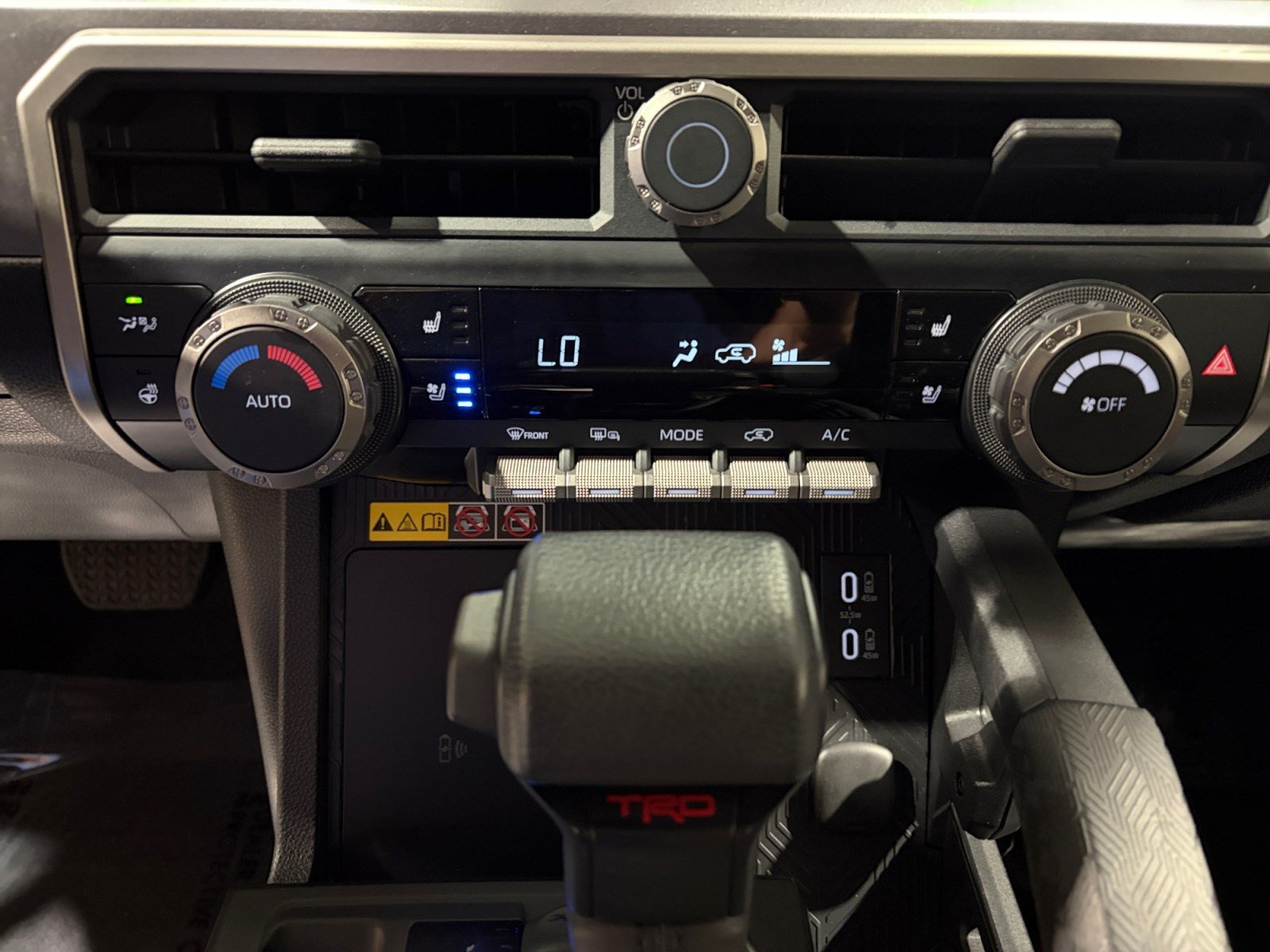 Certified 2025 Toyota 4Runner TRD Off-Road Premium AWD/4WD image 20