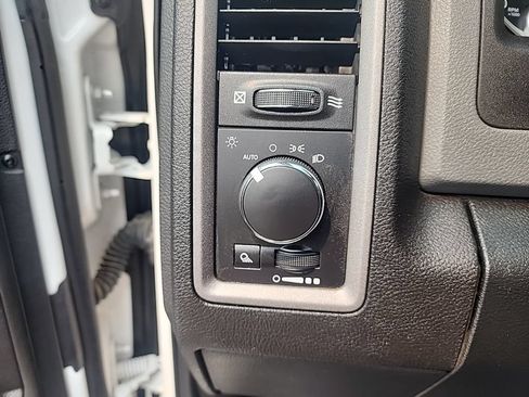 Used 2017 RAM 1500 Tradesman w/ Popular Equipment Group AWD/4WD image 13