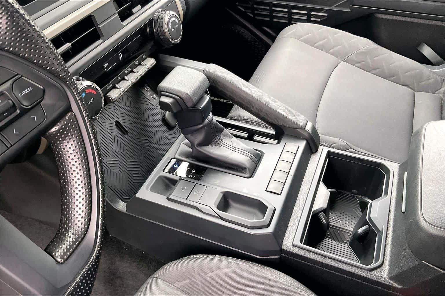 Used 2025 Toyota Tacoma SR RWD image 15