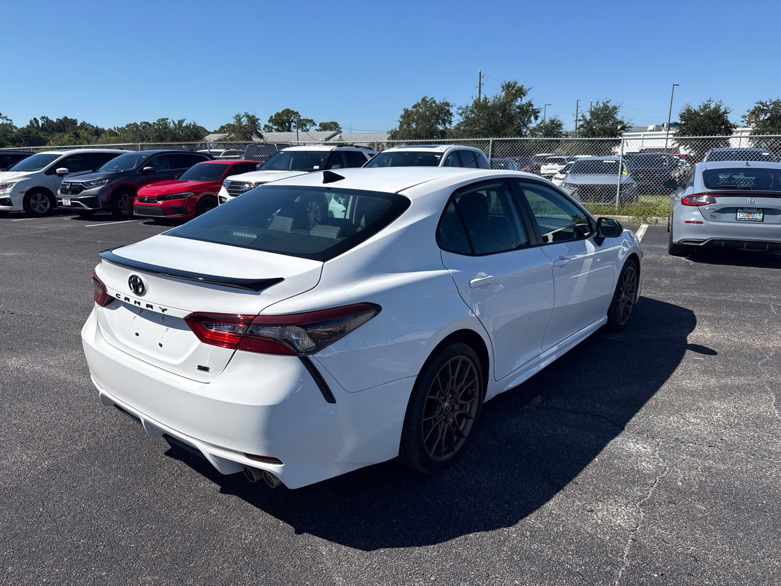 Used 2023 Toyota Camry SE w/ Convenience Package FWD image 7