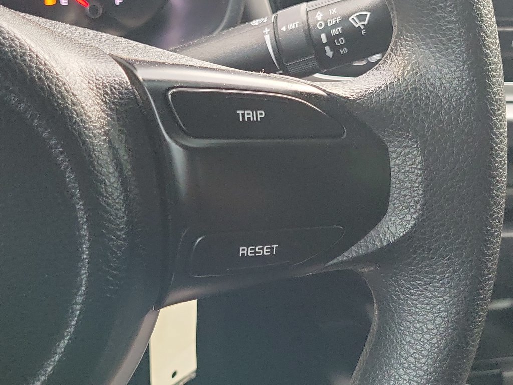 Used 2023 Kia Rio LX FWD image 29