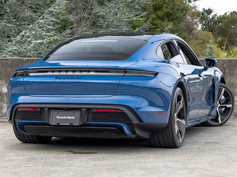 Certified 2024 Porsche Taycan Turbo AWD/4WD image 11