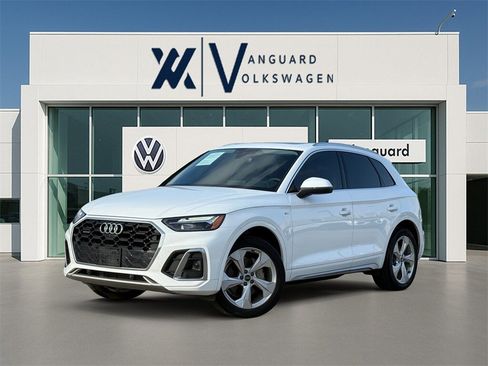 Used 2023 Audi Q5 2.0T Premium Plus w/ Premium Plus Package image 1