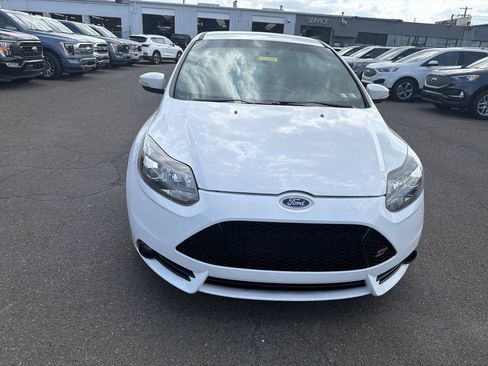 Used 2014 Ford Focus ST w/ Equipment Group 202A FWD image 11
