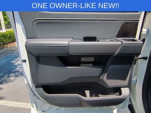Used 2025 Ford F250 Lariat w/ Lariat Ultimate Package AWD/4WD image 29