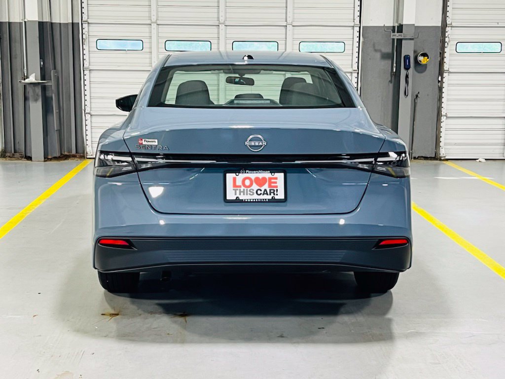 New 2027 Nissan Sentra SV FWD image 14