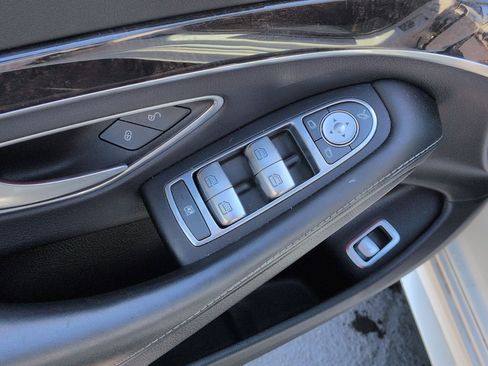 Used 2016 Mercedes-Benz S 550 Sedan image 14