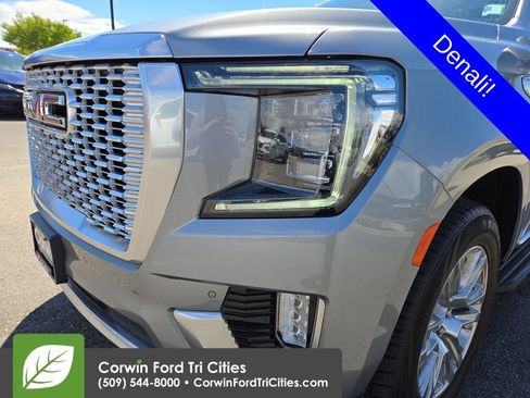 Used 2024 GMC Yukon XL Denali AWD/4WD image 6