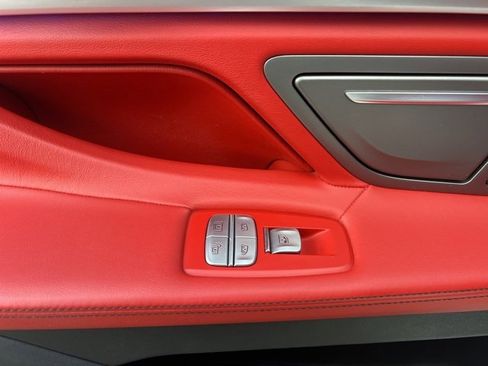 Used 2018 BMW 750i xDrive image 21