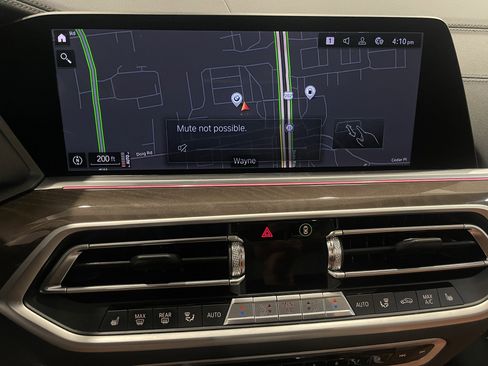 Used 2022 BMW X5 xDrive40i w/ M Sport Package image 22