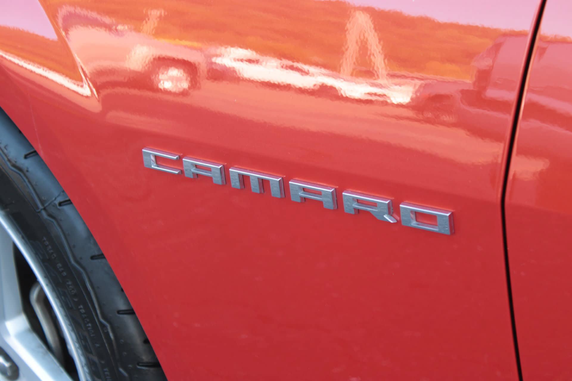 Used 2011 Chevrolet Camaro LT RWD image 12