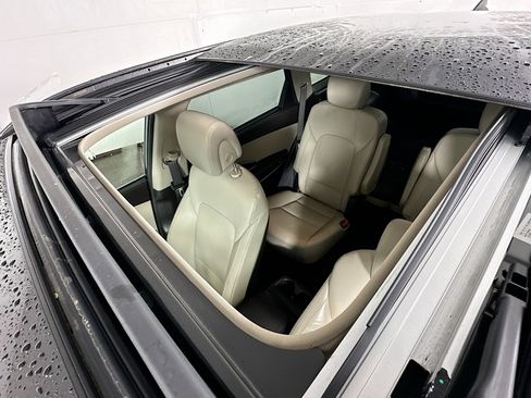 Used 2019 Hyundai Santa Fe XL image 22