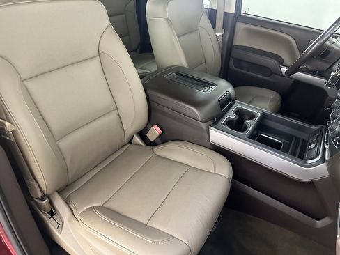 Used 2016 Chevrolet Silverado 1500 LTZ Z71 w/ LTZ Plus Package AWD/4WD image 27