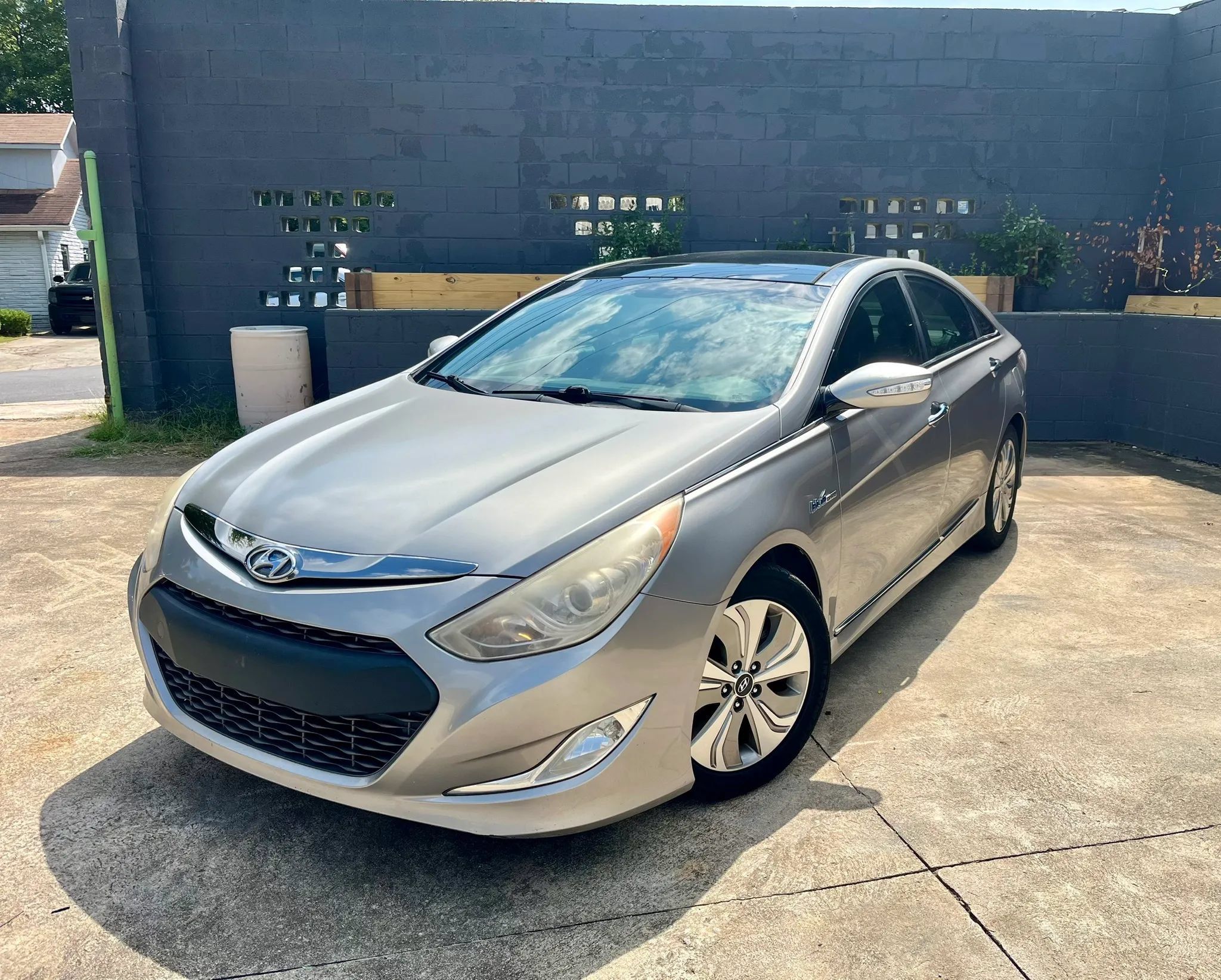 Used 2014 Hyundai Sonata Limited w/ Panoramic Sunroof Package 02 FWD image 1