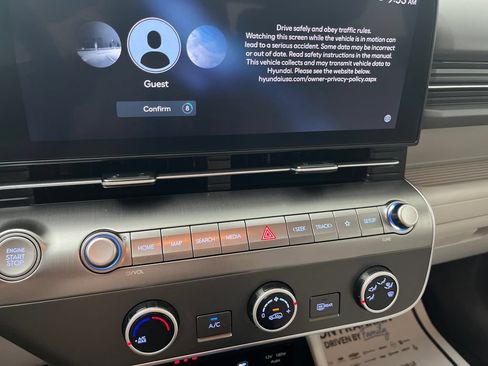 Used 2025 Hyundai Kona SE AWD/4WD image 22