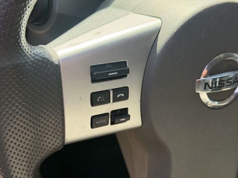 Certified 2019 Nissan Frontier SV RWD image 28