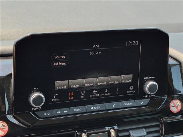 Used 2024 Nissan Pathfinder SV FWD image 12